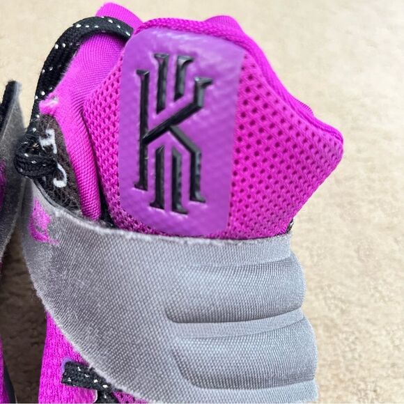 Nike Kyrie 2 NikeID Black/Gray Purple Basketball J.B.Y Sneakers - Picture 14 of 15